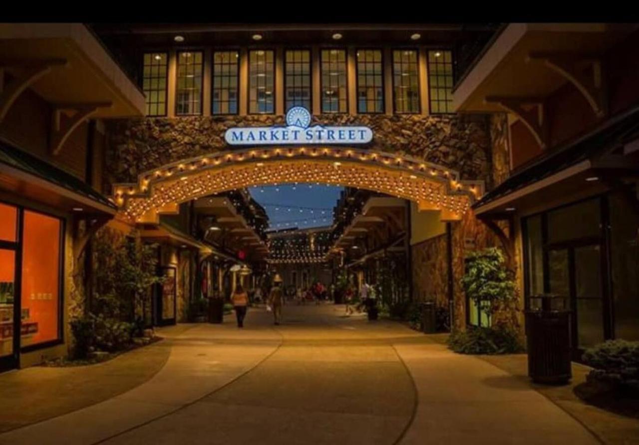 Gt307 Romantic Condo Downtown Gatlinburg & Pool Kültér fotó